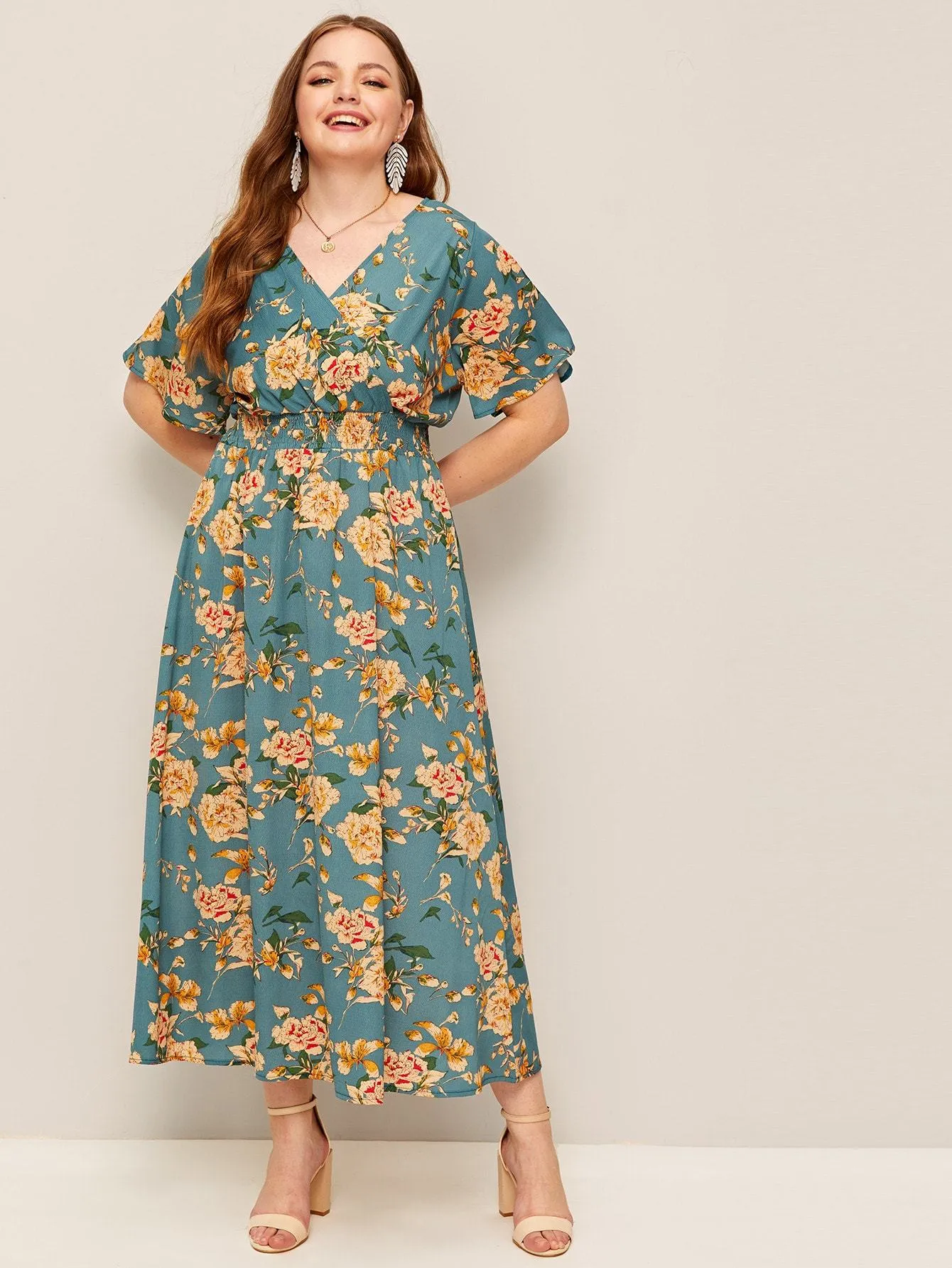 Plus Shirred Waist Floral Print Surplice Dress