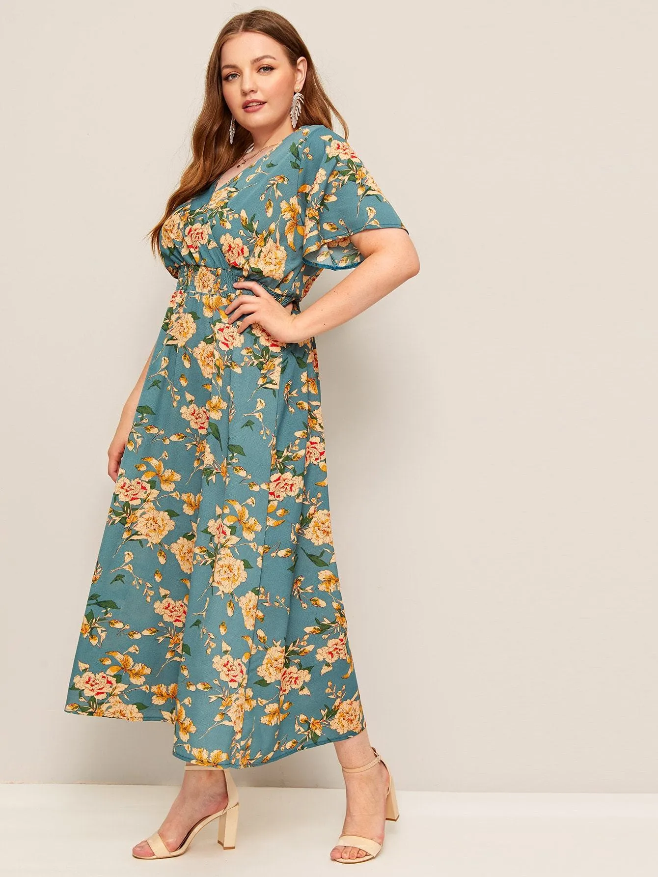 Plus Shirred Waist Floral Print Surplice Dress